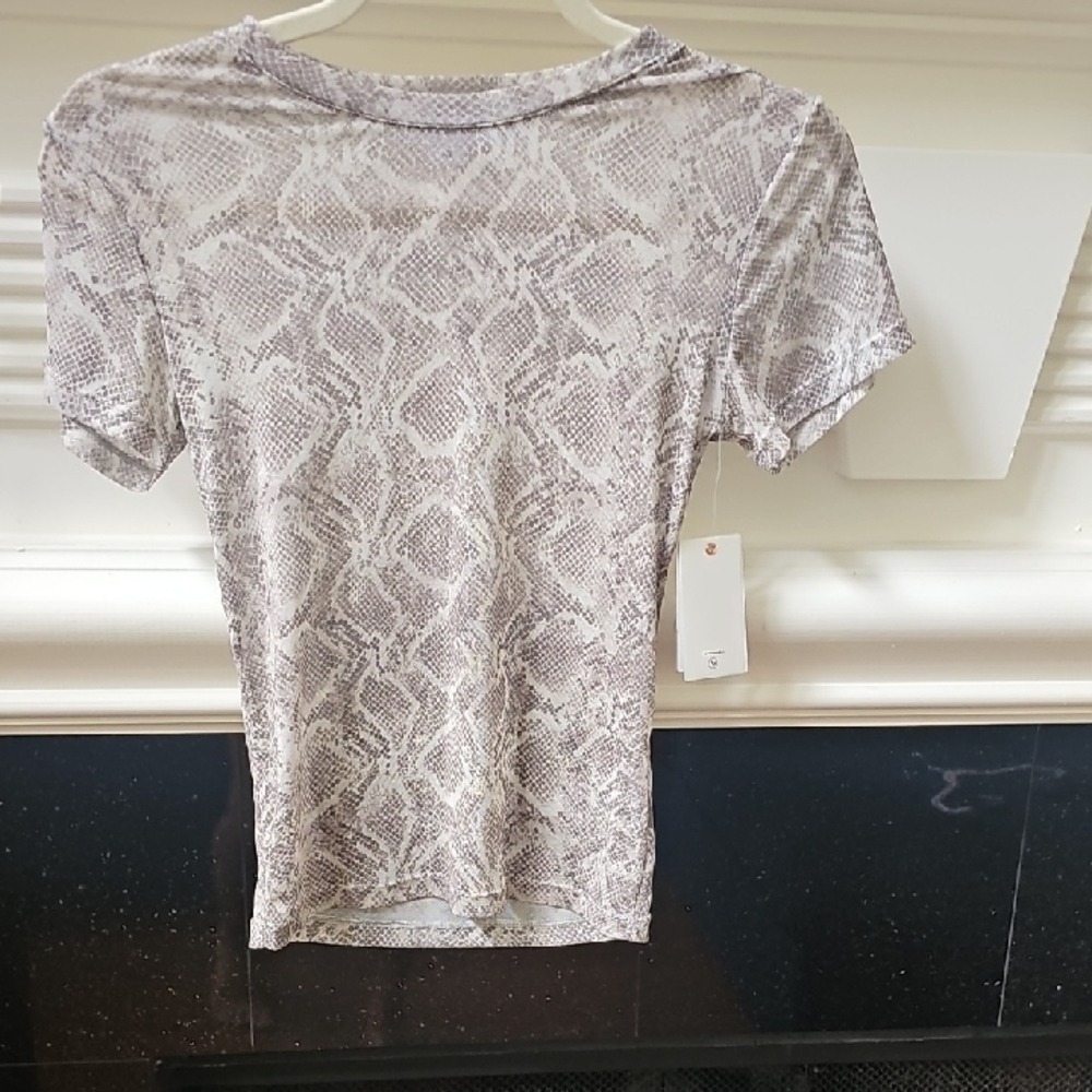 Good American Snakeskin‎ Mesh Top Short Sleeve Grey Tan GSW1190 XS NWT
